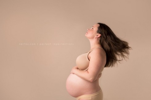 Khoảnh khắc đẹp chân thật của phụ nữ sau khi sinh.