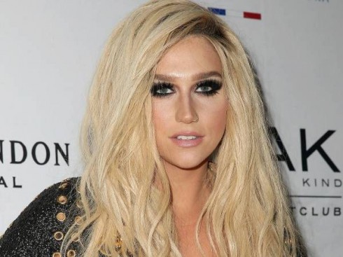 Kesha là chủ nhân của nhiều ca khúc hit như Tik Tok, Take If Off, Timber