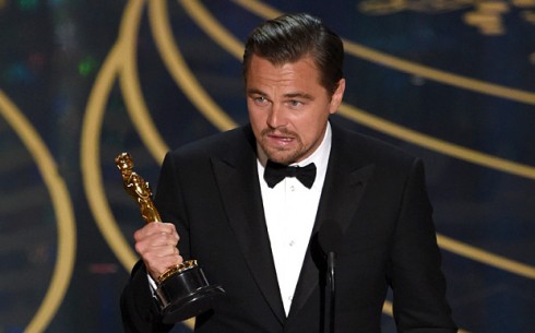 Leonardo DiCaprio thắng giải Oscar 2016 - ELLE Việt Nam