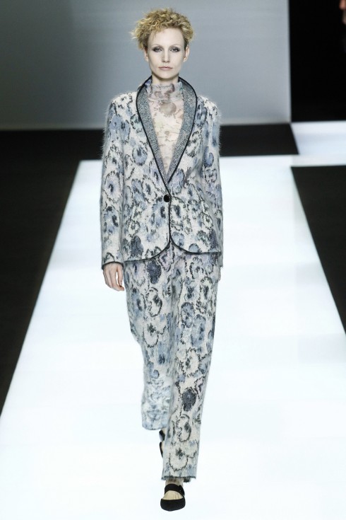 Mẫu suits của Giorgio Armani