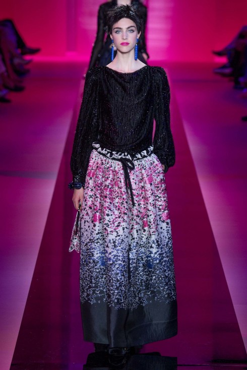Armani-Prive Haute Couture FW 2015 - Đỏ