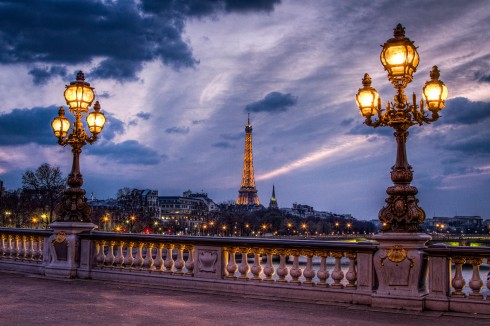 Ngắm hoàng hôn Paris