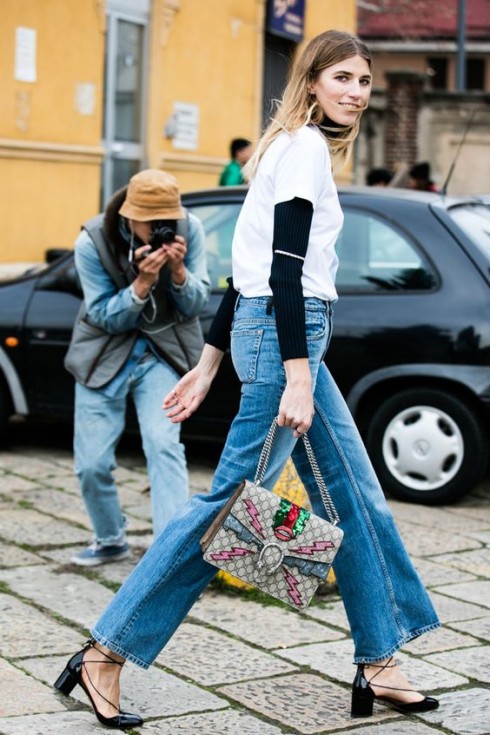 Bạn nên cân nhắc sắm các loại jeans "không phải skinny hay 70s jeans" để bắt nhịp xu hướng mới nhé!