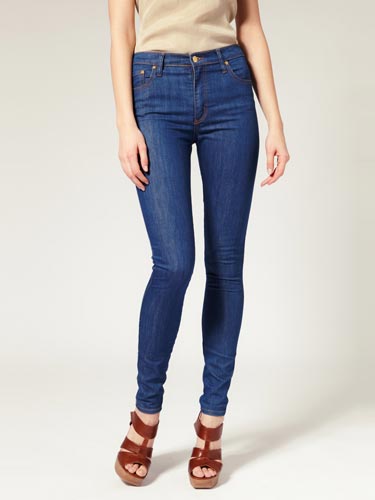 Chọn quần jeans cạp cao