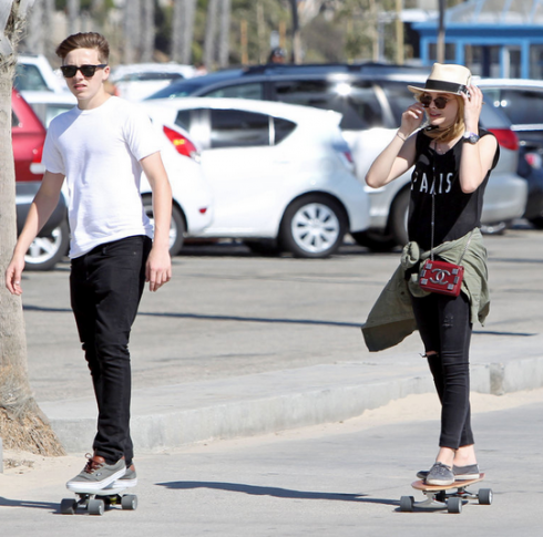 Chloe Grace Moretz tai hop voi con trai ca nha Beckham – ellevn - 03