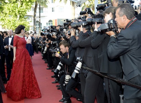 Lý Nhã Kỳ nổi bật với sắc đỏ cổ điển tại Cannes 2016 14