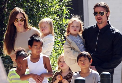 Gia đình lớn của Angelina.