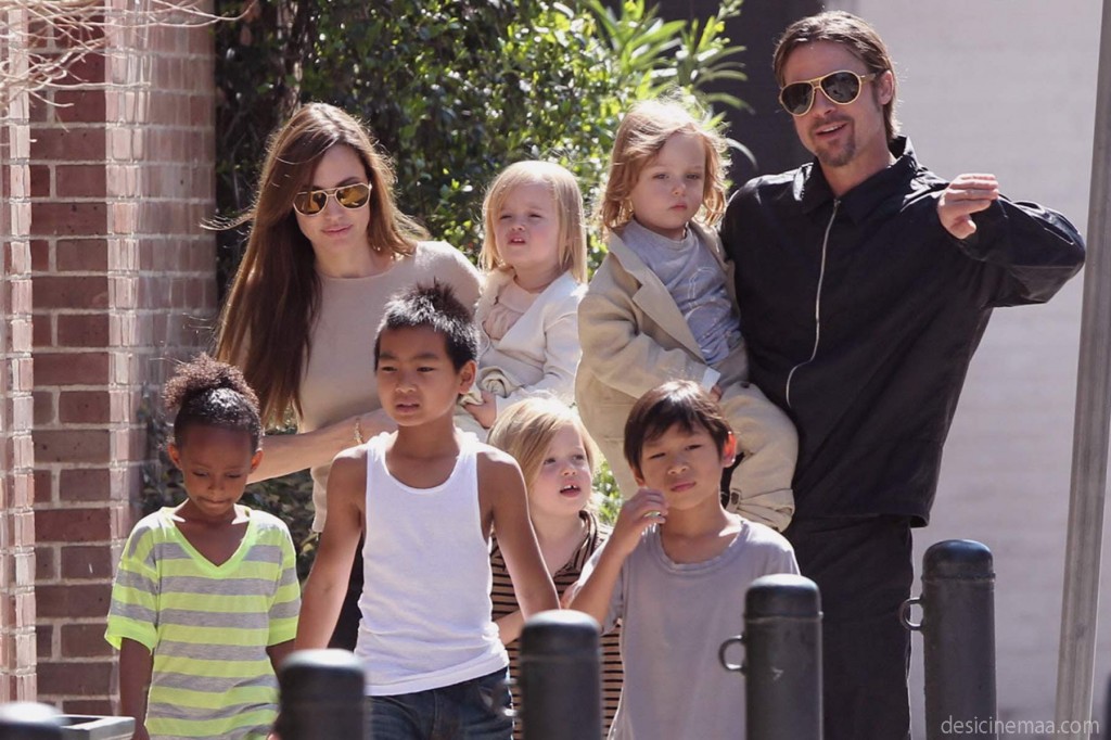 Ngôi sao Hollywood Angelina Jolie cùng gia đình