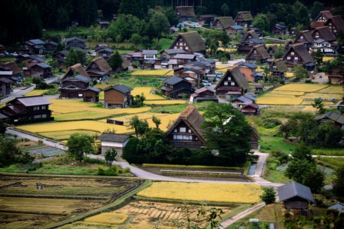 Làng Shirakawa là nơi tác giả Fujiko Fujio sáng tác bộ truyện tranh Đôrêmon