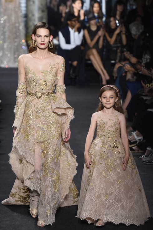 Thiết kế mẹ và bé trong BST của Elie Saab