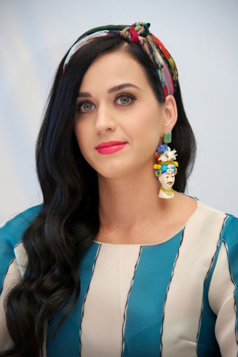 Katy Perry - nhà hoạt động xã hội tích cực