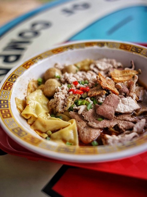 món ăn tại quán Hill Street Tai Hwa Pork Noodle 