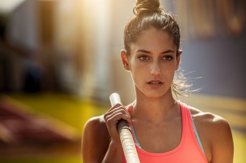 allison-stokke-the-one-x-the-wonder-photoshoot_8