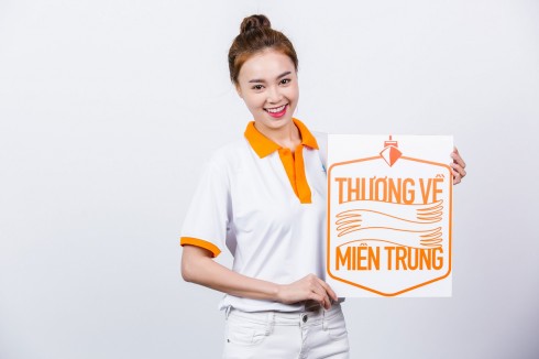 Ninh Dương Lan Ngọc tham gia chương trình Thương về Miền Trung