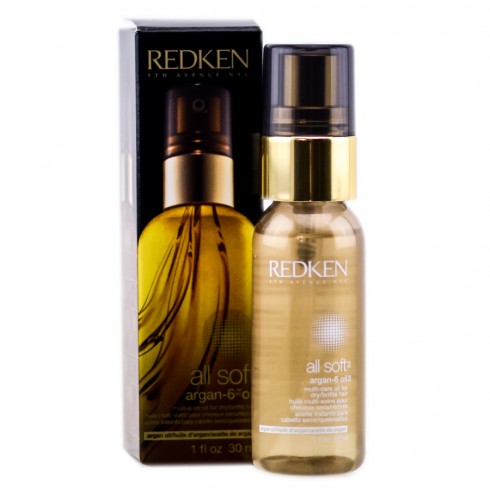 Dầu argan của Redken, sản phẩm yêu thích của Alex Morgan