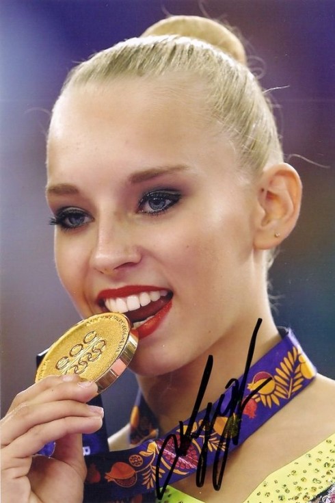 Yana Kudryavtseva  1