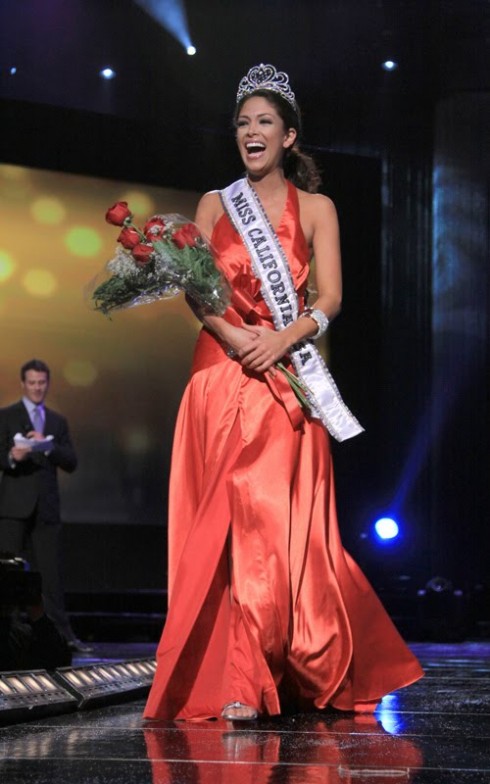 Nicole Johnson đăng quang hoa hậu California năm 2010