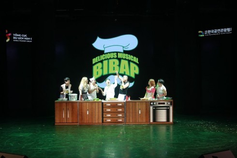 Bibap - Chương trình biểu diễn nghệ thuật không lời mô phỏng quá trình làm món cơm trộn đặc trưng của Hàn Quốc dựa trên nền nhạc đương đại. 