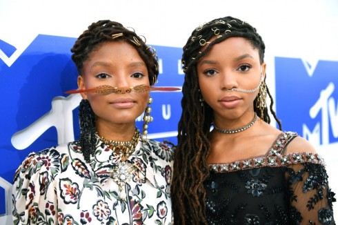 Chloe and Halle Bailey