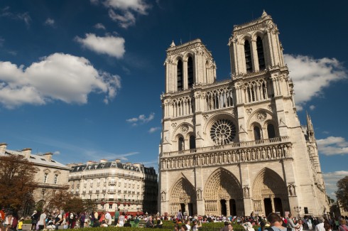 Du lịch Pháp - Châu Âu thu nhỏ trong lòng nước Pháp - Nhà thờ Đức Bà Amiens – nhà thờ lớn nhất nước Pháp / Ảnh : Tana