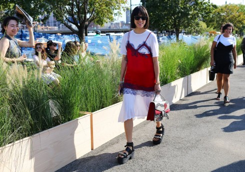 street-style-xuân-hè-new-york-2017-elle-vn (22)