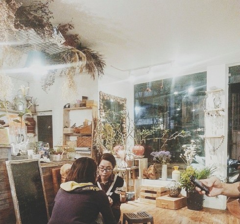 Cà phê Hà Nội Amélie Flower Cafe Shop.