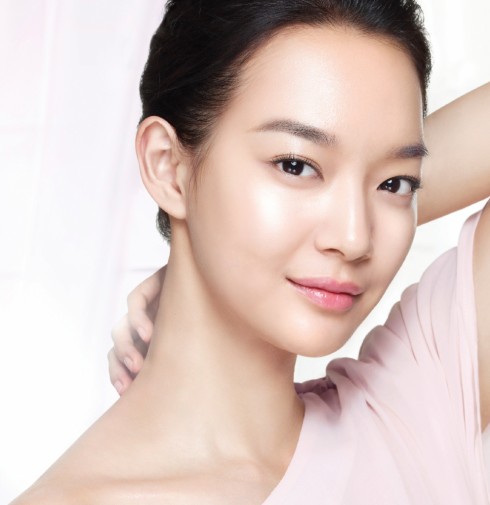 Shin Min Ah