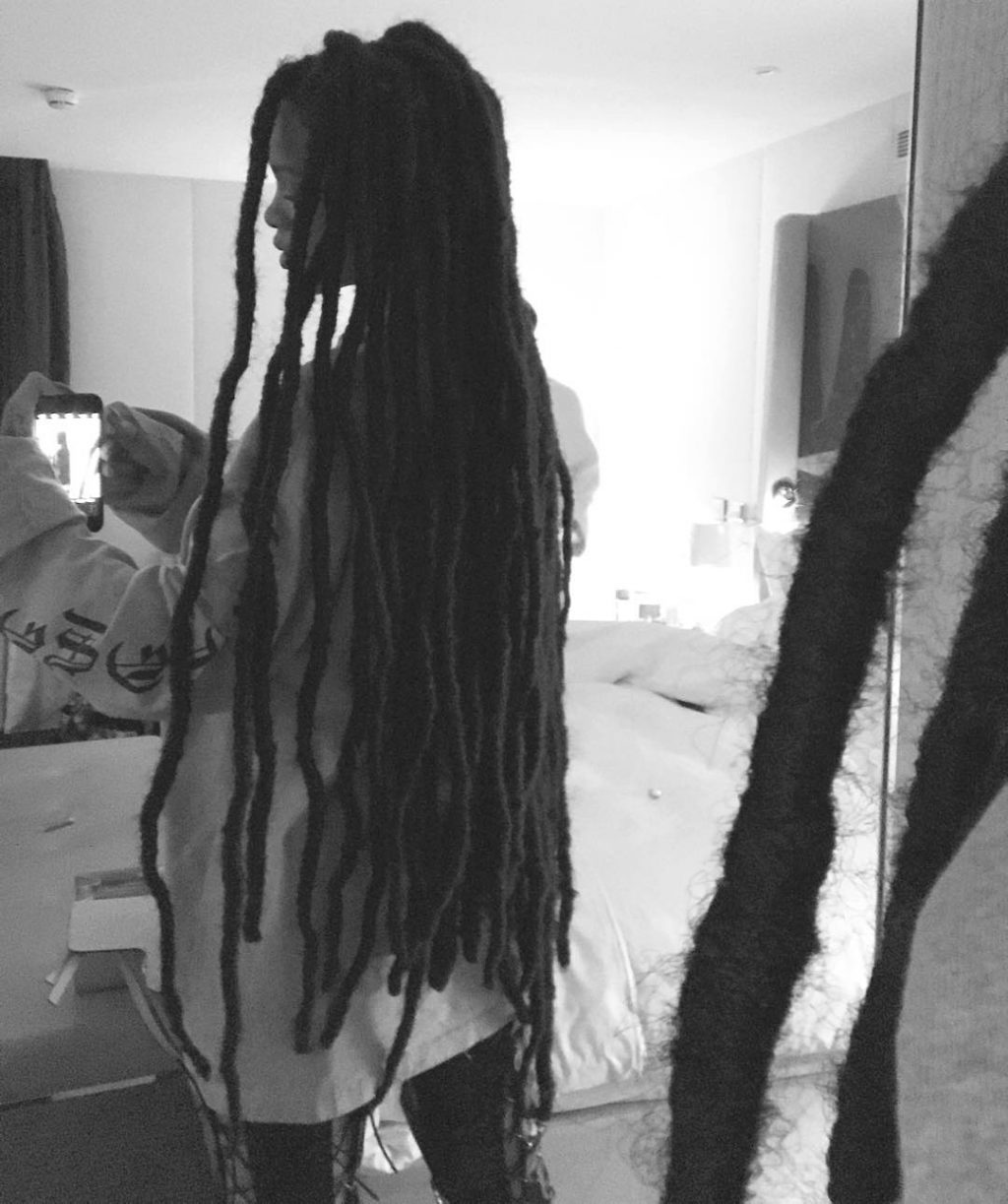Rihanna - kiểu tóc đẹp dreadlock trên Instagram