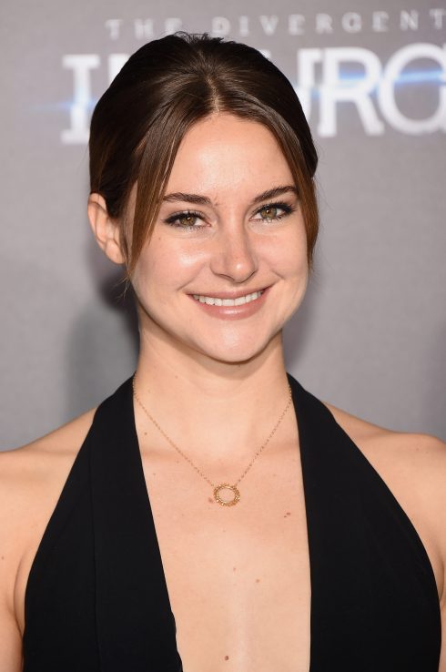 NEW YORK, NY - MARCH 16: Actress Shailene Woodley attends "The Divergent Series: Insurgent" New York premiere at Ziegfeld Theater on March 16, 2015 in New York City. (Photo by Jamie McCarthy/WireImage)