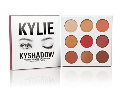 Trang điểm mắt Kylie Jenner 
