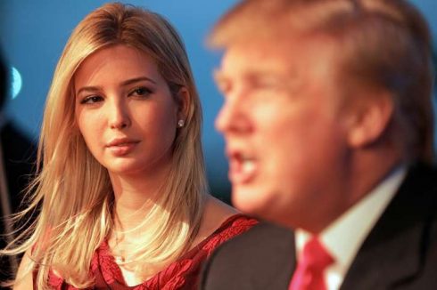  Ivanka luôn bên cạnh Trump trong mỗi điểm tranh cử