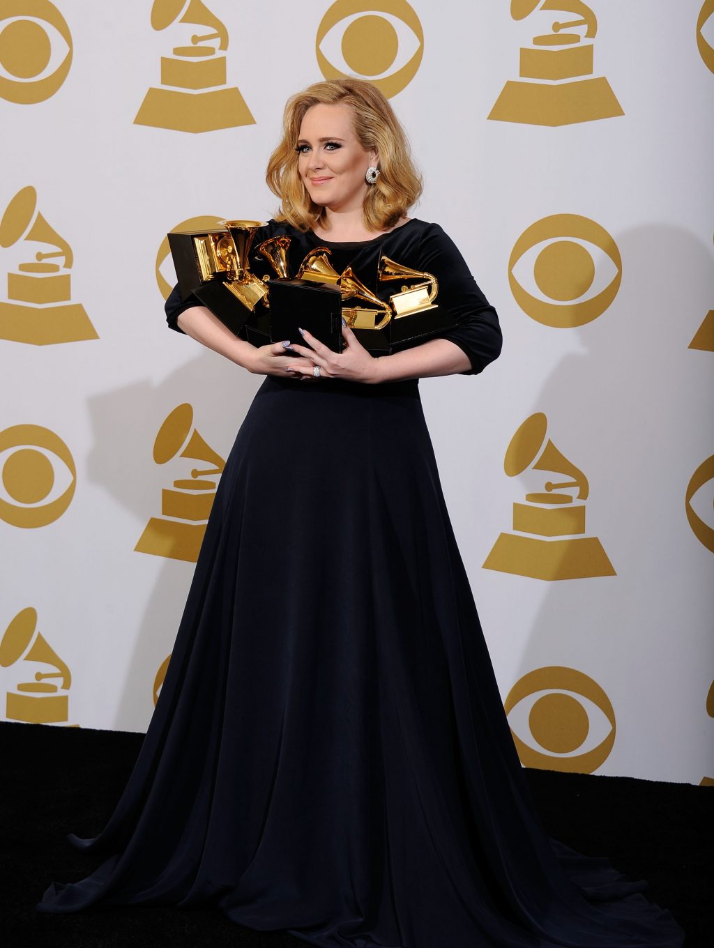 Ca sĩ Adele tại lễ trao giải Grammy.