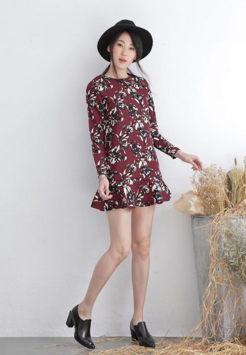 đầm họa tiết in hoa peplum