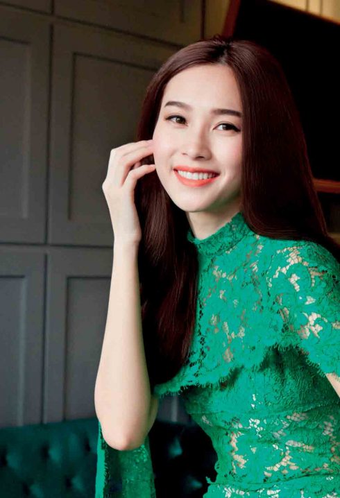 Đặng Thu Thảo - Mềm mại, khéo léo chinh phục ước mơ - ELLE VN