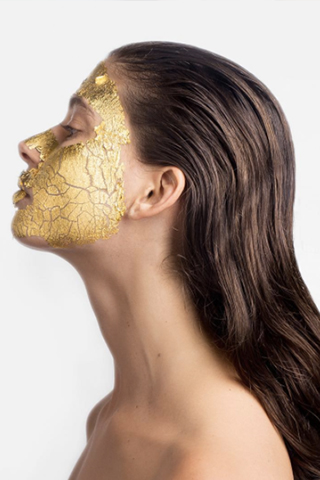 Khám phá mặt nạ vàng 24k - bí quyết mới của các sao Victoria's Secret ELLE VN