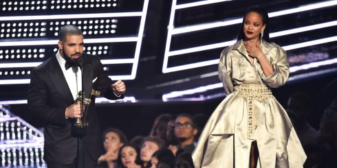 Drake & Rihanna tại VMA 2016