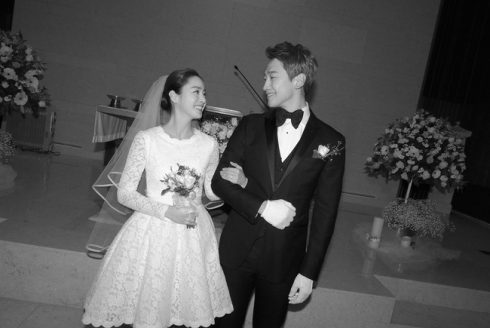 Phong cách thời trang của cặp đôi mới cưới Rain và Kim Tae Hee - 08