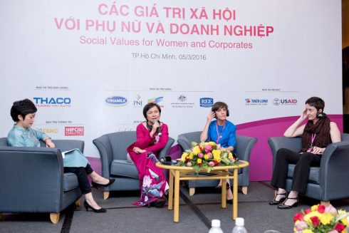 “Các giá trị xã hội với Phụ nữ và doanh nghiệp” – một trong những diễn đàn thành công do HAWEE tổ chức