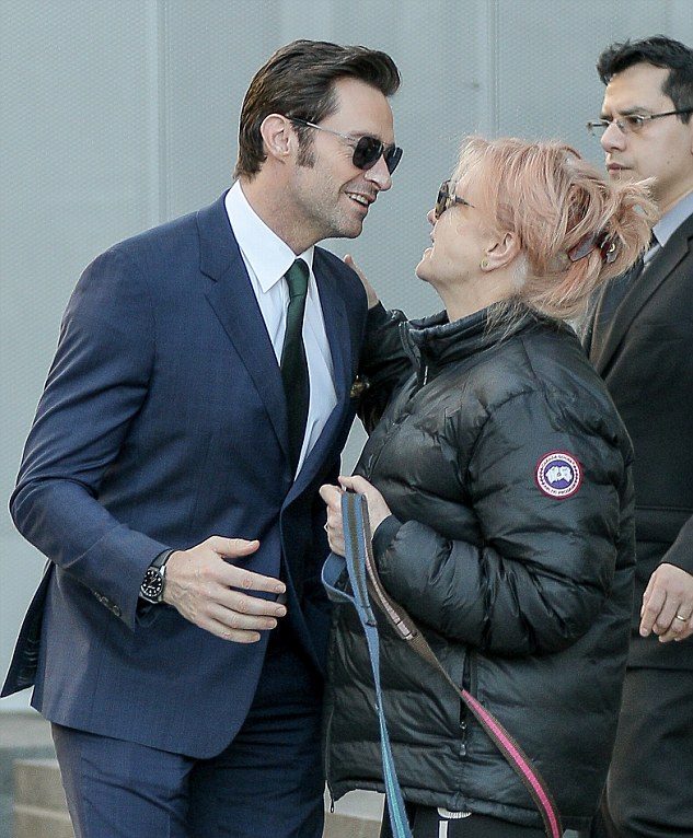 Hugh Jackman luôn xem Deborra-Lee Furness là người vợ tuyệt vời nhất