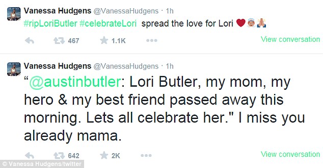 Sau khi hay tin mẹ Austin qua đời, Vanessa đã thể hiện sự động viên đối với bạn trai thông qua tài khoản Twitter của mình