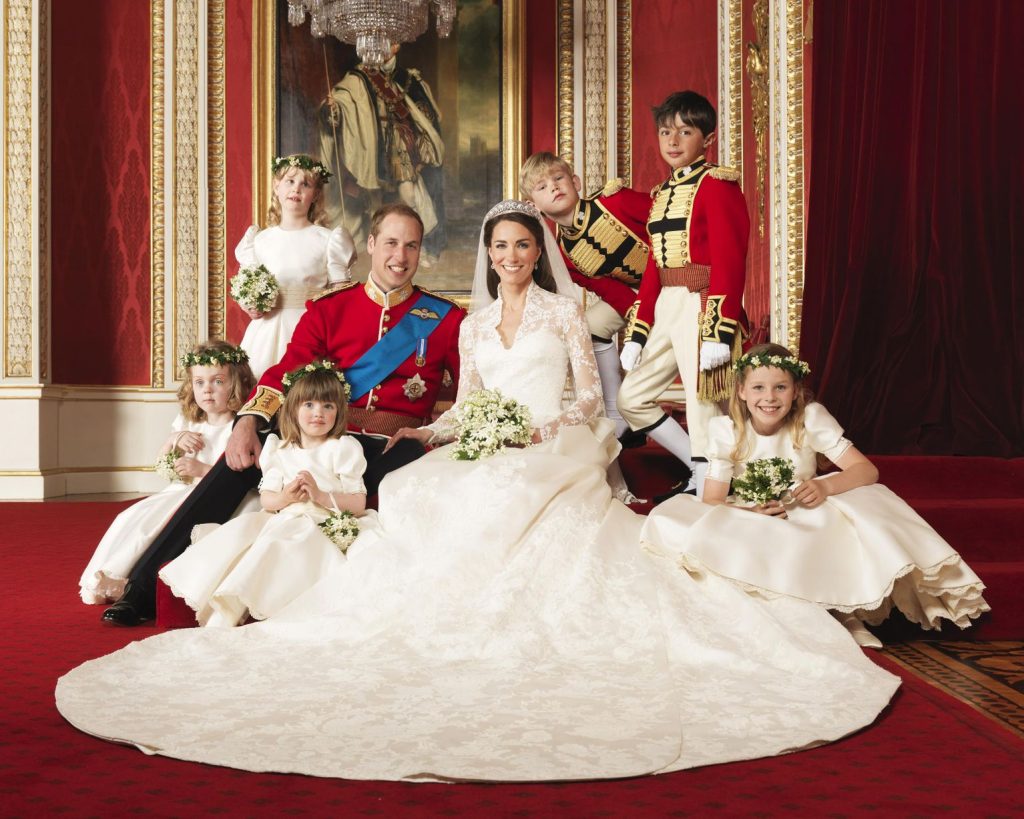 Đám cưới cổ tích của hoàng tử William và Công nương Kate mà tất cả thần dân Anh chờ đợi