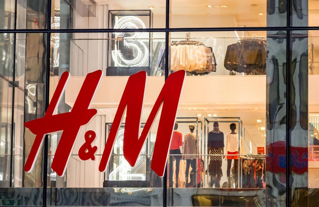 cửa hàng h&m khai trương