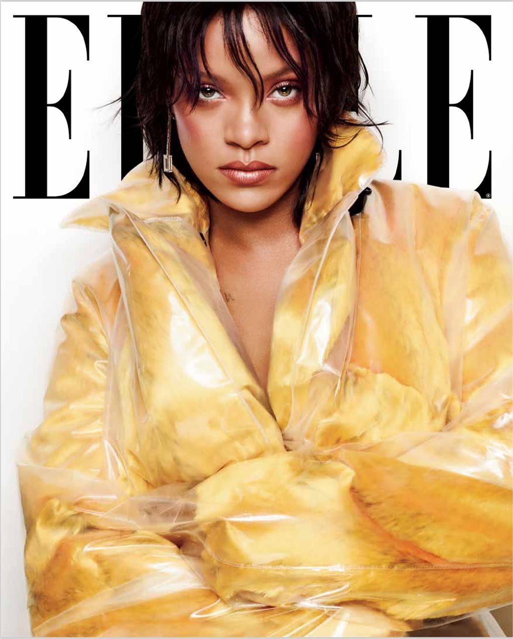 Rihanna đẹp mê hồn trên bìa tạp chí ELLE tháng 10