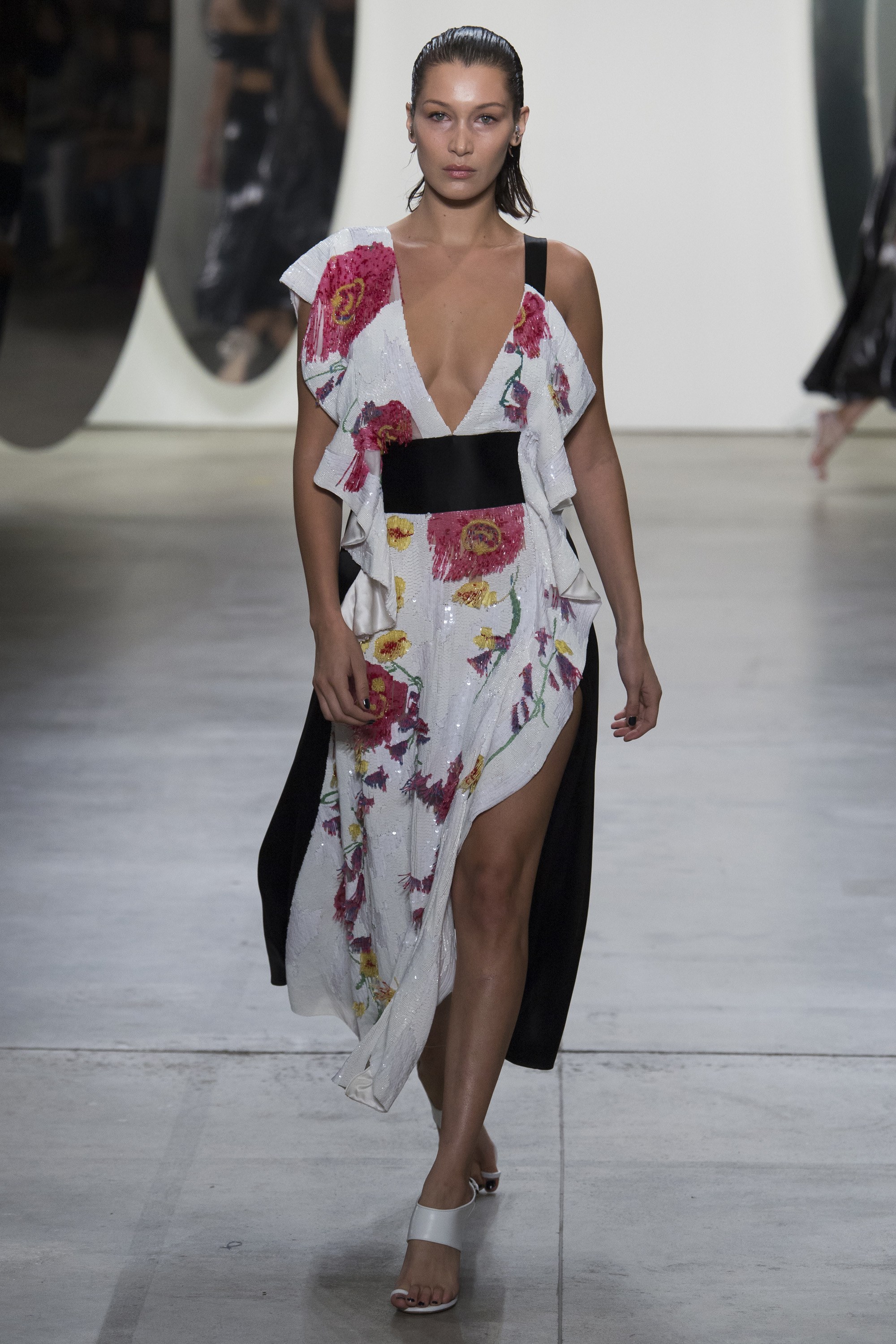 5 bst nổi bật trong ngày thứ tư của NYFW Spring 2018