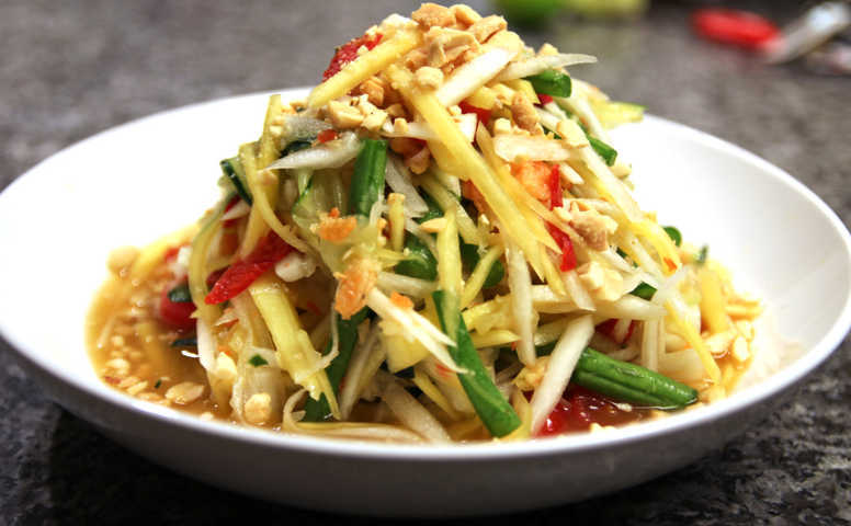 Cơm gà, Singapore