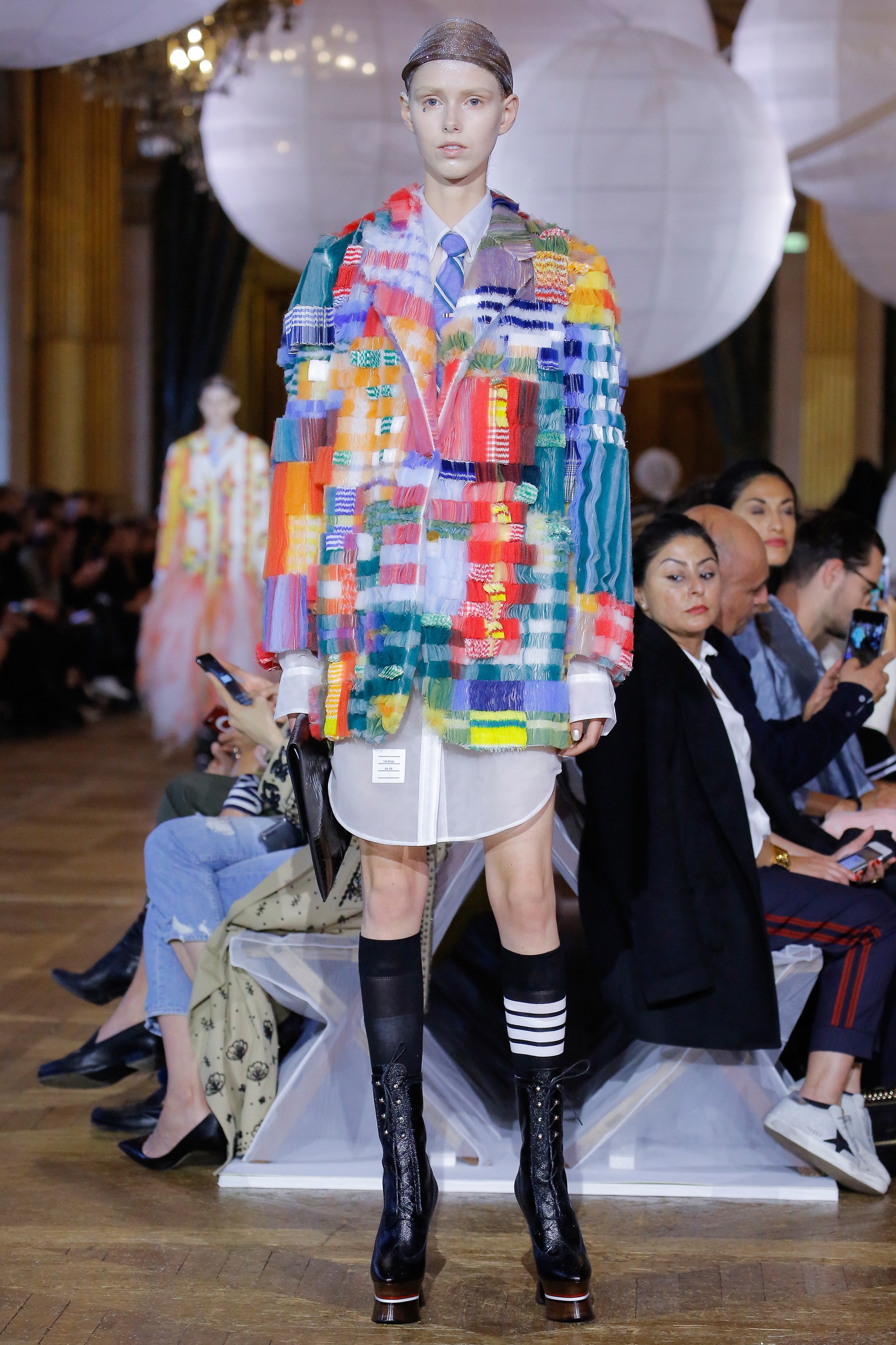 Paris Fashion Week 2018: Cổ tích đại dương trong BST mùa xuân của Thom Browne