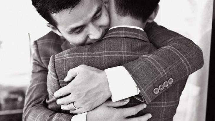 Những bộ ảnh cưới đẹp như mơ của sao Việt - ELLE Việt Nam