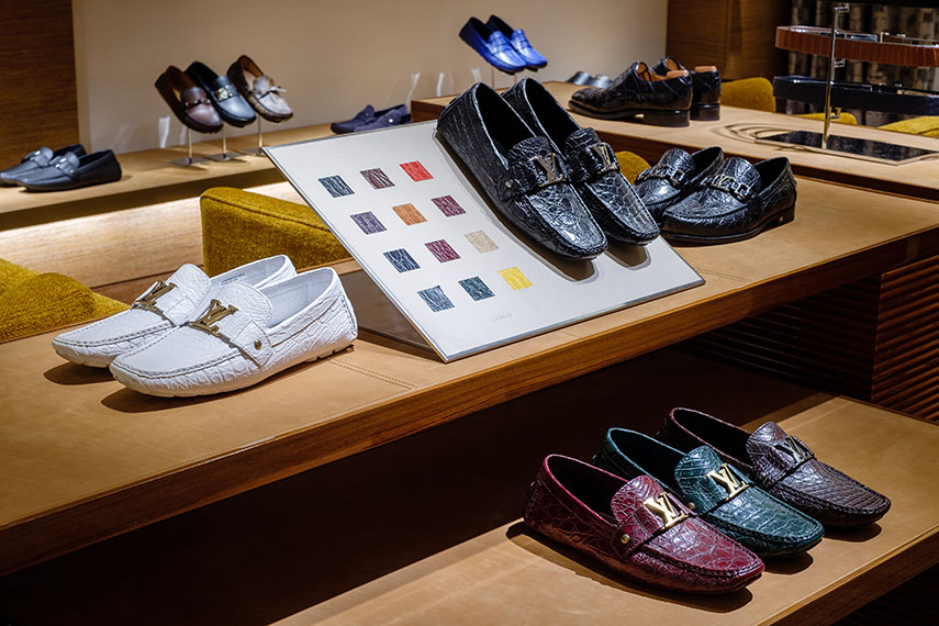 Quầy giày của Louis Vuitton
