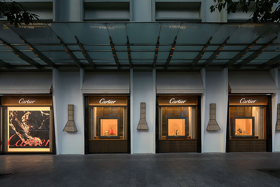 toàn cảnh cửa hàng Cartier