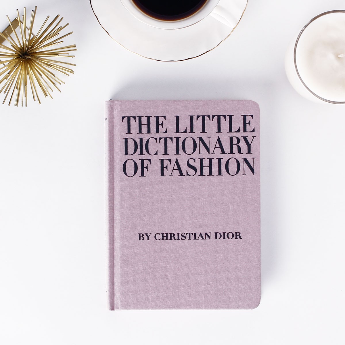 Giới thiệu sách hay The little dictionary of fashion - Christian Dior